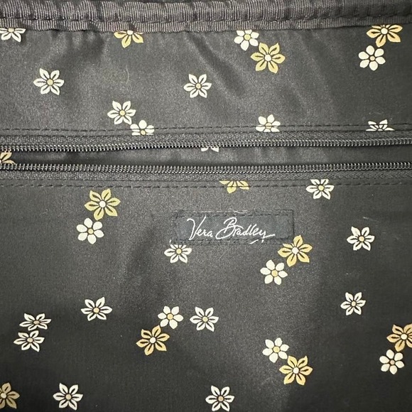 Vera Bradley Black‎ weekender quilted duffel bag - Picture 3 of 8